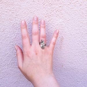 VINTAGE SIGNED TAXCO STERLING SILVER RING